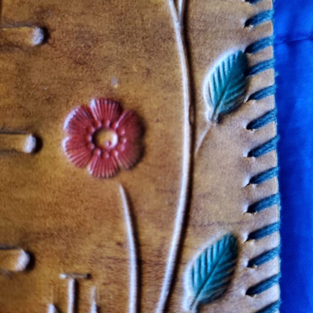 Handwoven Brown Leather Tote Bag with Floral Carving - Picture 4 of 10